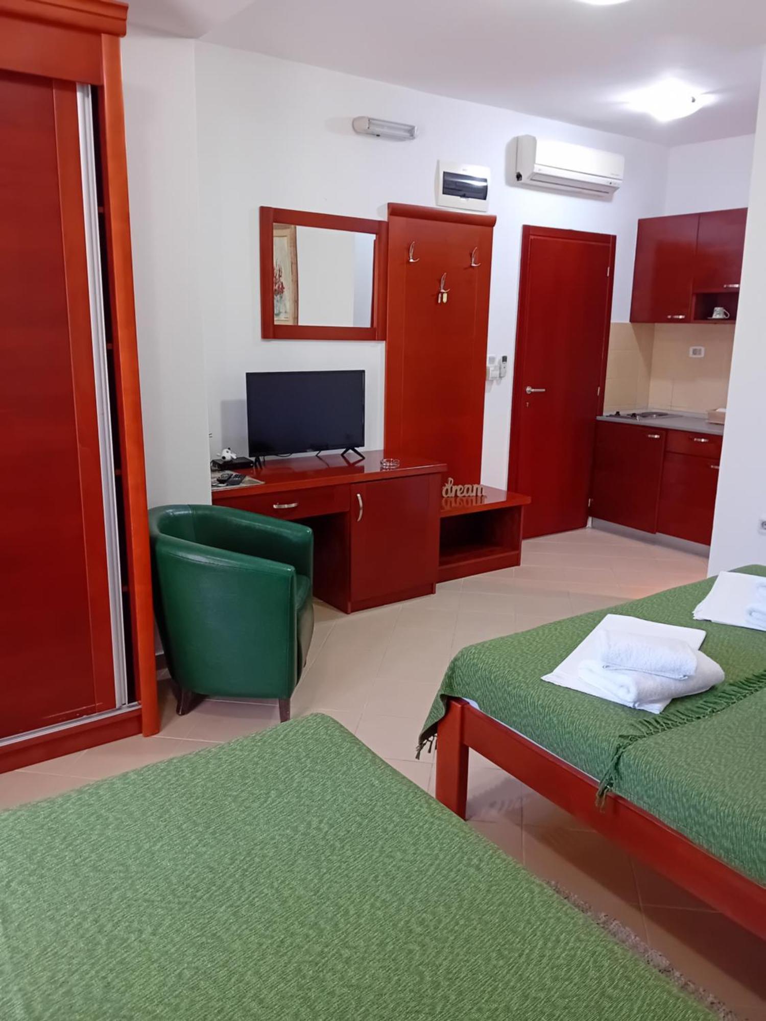 Apartments Krapina Lux Budva Exterior foto