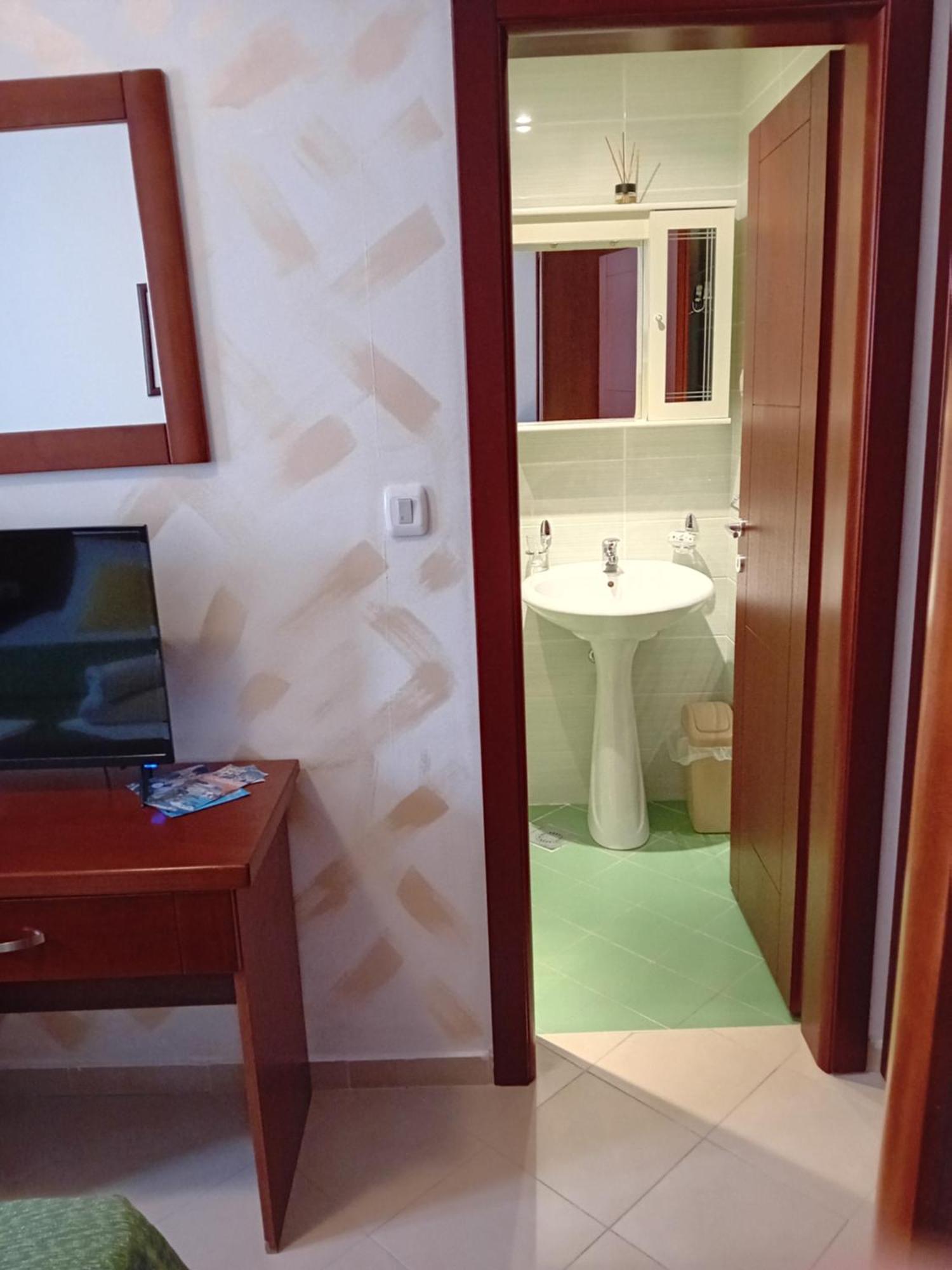 Apartments Krapina Lux Budva Exterior foto