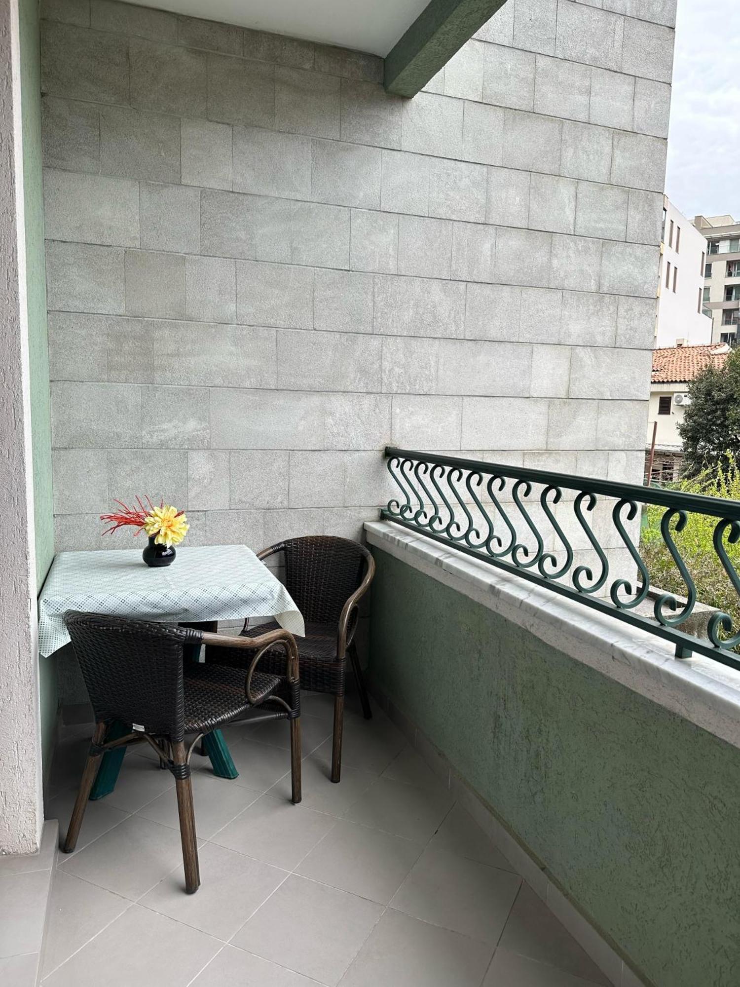 Apartments Krapina Lux Budva Exterior foto